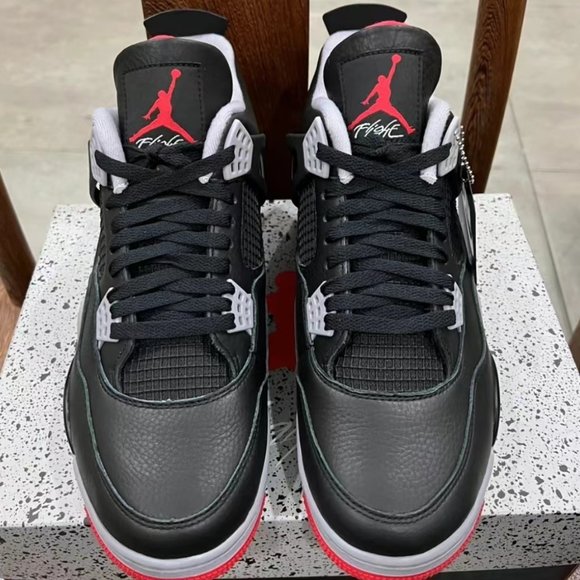 Jordan 4 Retro main image 4
